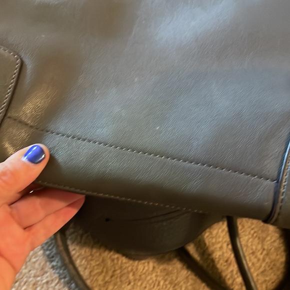 Gray pebbled leather coach bag - Picture 8 of 11